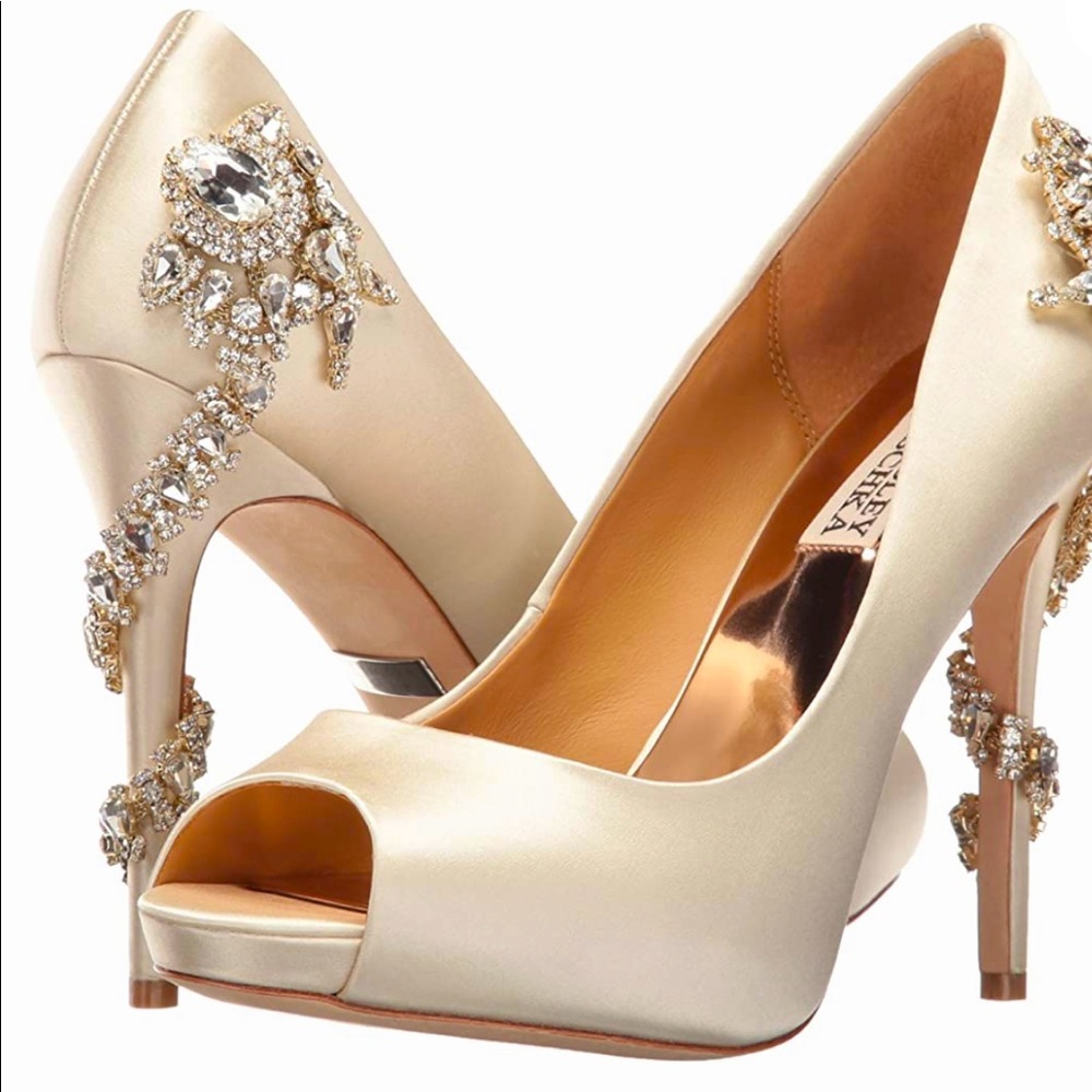 Badgley Mischka Royal Pumps-BRAND NEW